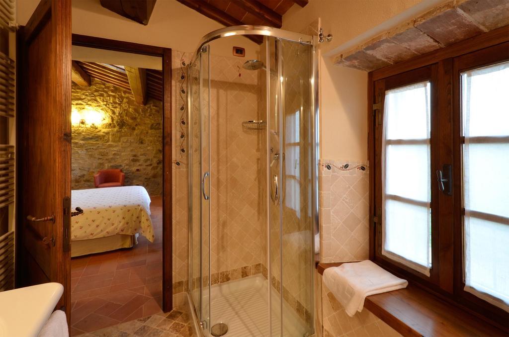 Готель Locanda La Casina Di Lilliano Кастелліна-ін-К'янті Екстер'єр фото