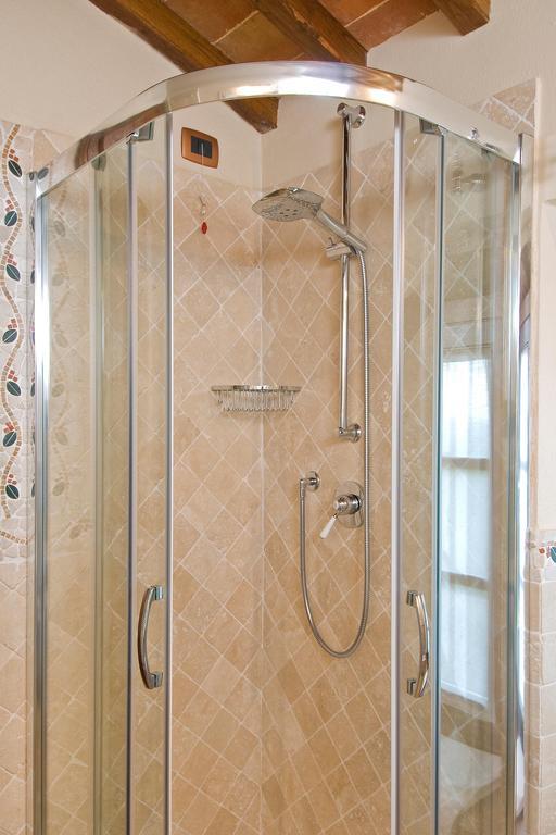 Готель Locanda La Casina Di Lilliano Кастелліна-ін-К'янті Екстер'єр фото