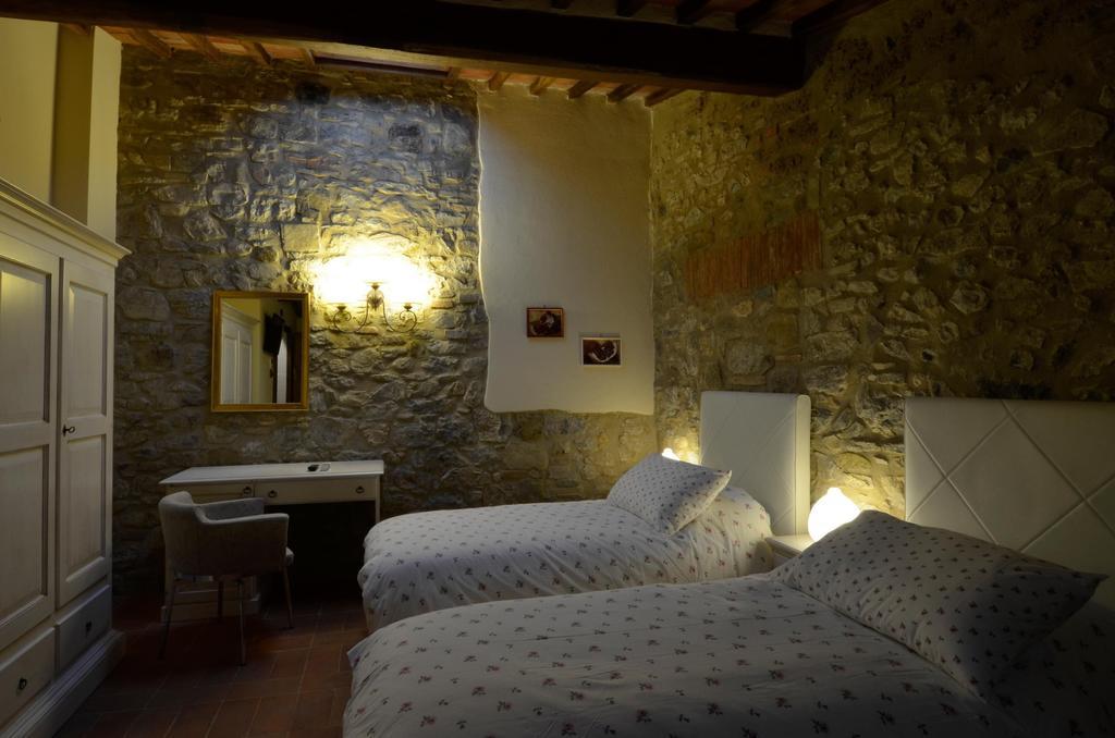 Готель Locanda La Casina Di Lilliano Кастелліна-ін-К'янті Екстер'єр фото